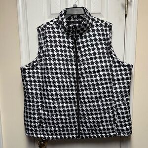 Jason Maxwell Black Cat and White Houndstooth Quilted Puffer Vest 3X